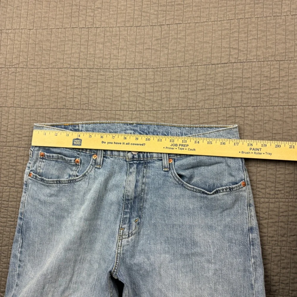 Levis 559 Relaxed Straight Jeans Mens 34x34 (34x32) Light Wash Blue Denim Skater
